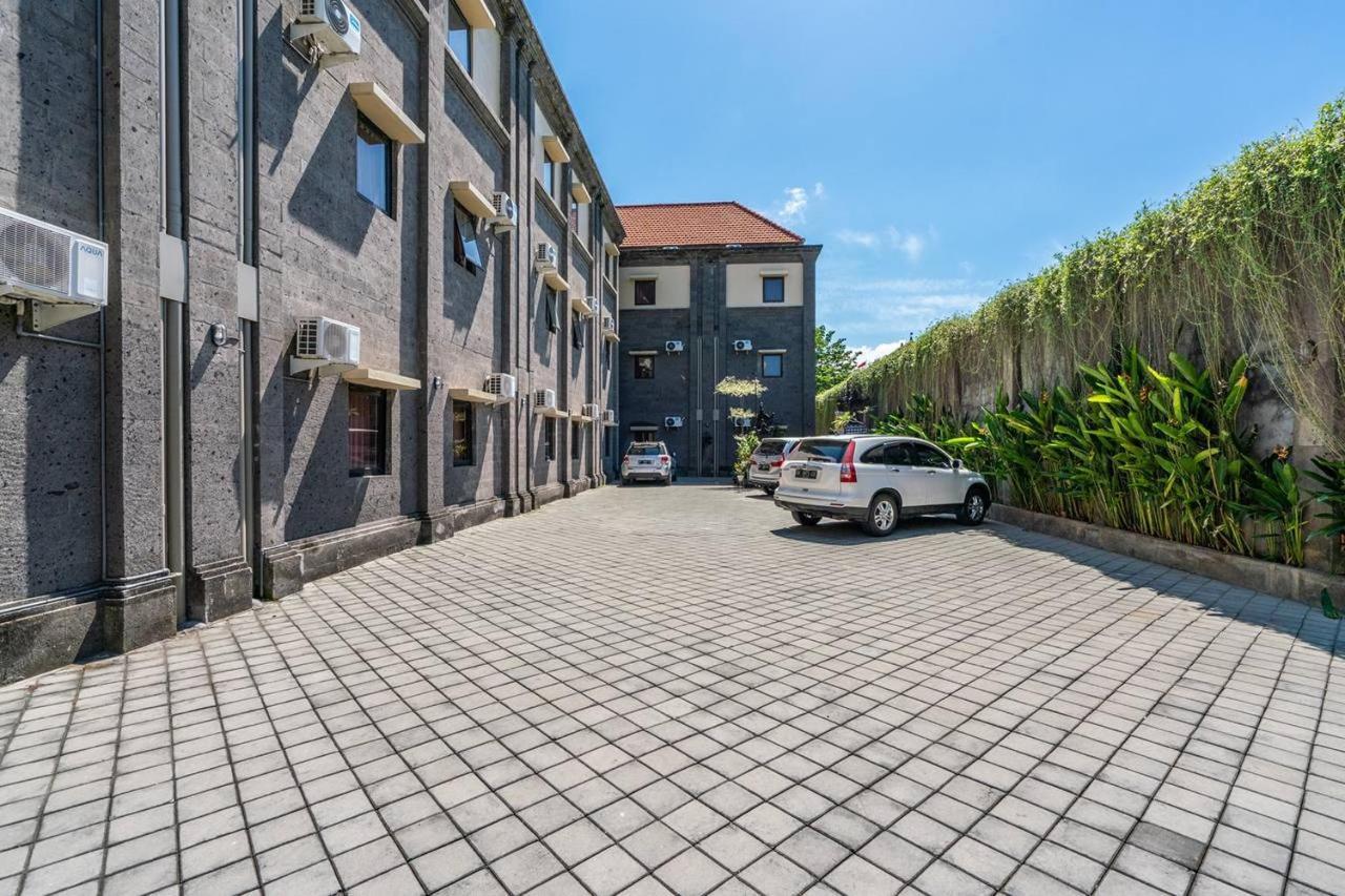 Ganandra Stay Denpasar Exterior foto